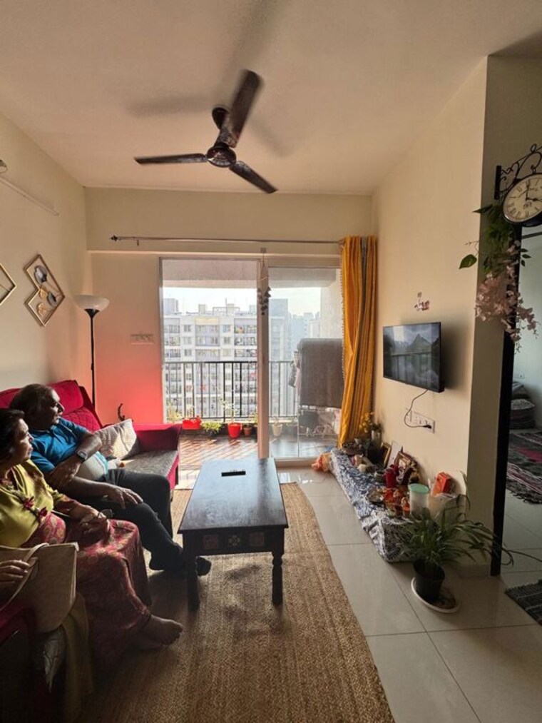 Living Room, kolte-patil-r10 2 Bedroom 577 Sq.Ft. Apartment In Hinjewadi Pune 9820055