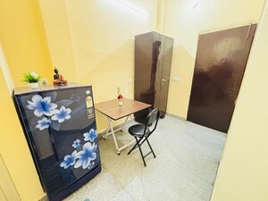 Master Bedroom in 3 BHK Apartment at Malviya Nagar – for Rent