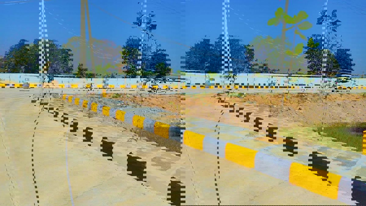 Plot For Sale in Sunrise Golden Galaxy