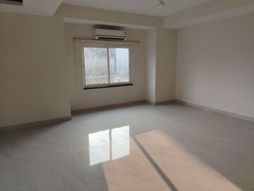 Room in 2 BHK Builder Floor at Ganesh Nagar – for Rent