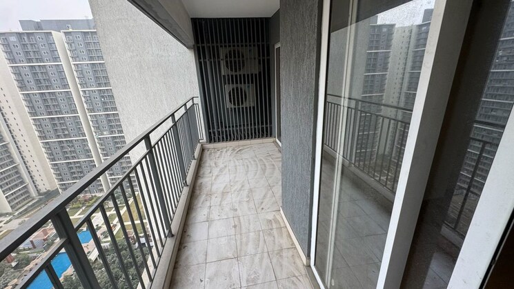 Balcony, godrej-woods 4 Bedroom 2259 Sq.Ft. Apartment In Sector 43 Noida 9820120