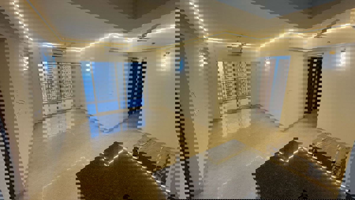 4 BHK + Servant Room Apartment For Rent in Godrej Woods