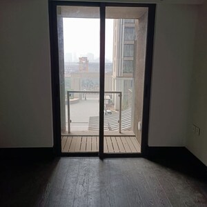 Room in 1 BHK Apartment at Lodha New Cuffe Parade, Wadala – for Rent