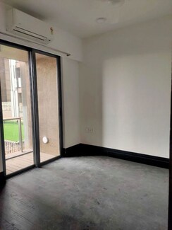 1 BHK + Pooja Room,Extra Room Apartment For Rent in Lodha New Cuffe Parade