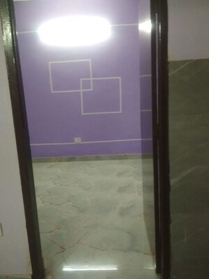 Room in 2 BHK Builder Floor at Neb Sarai – for Rent