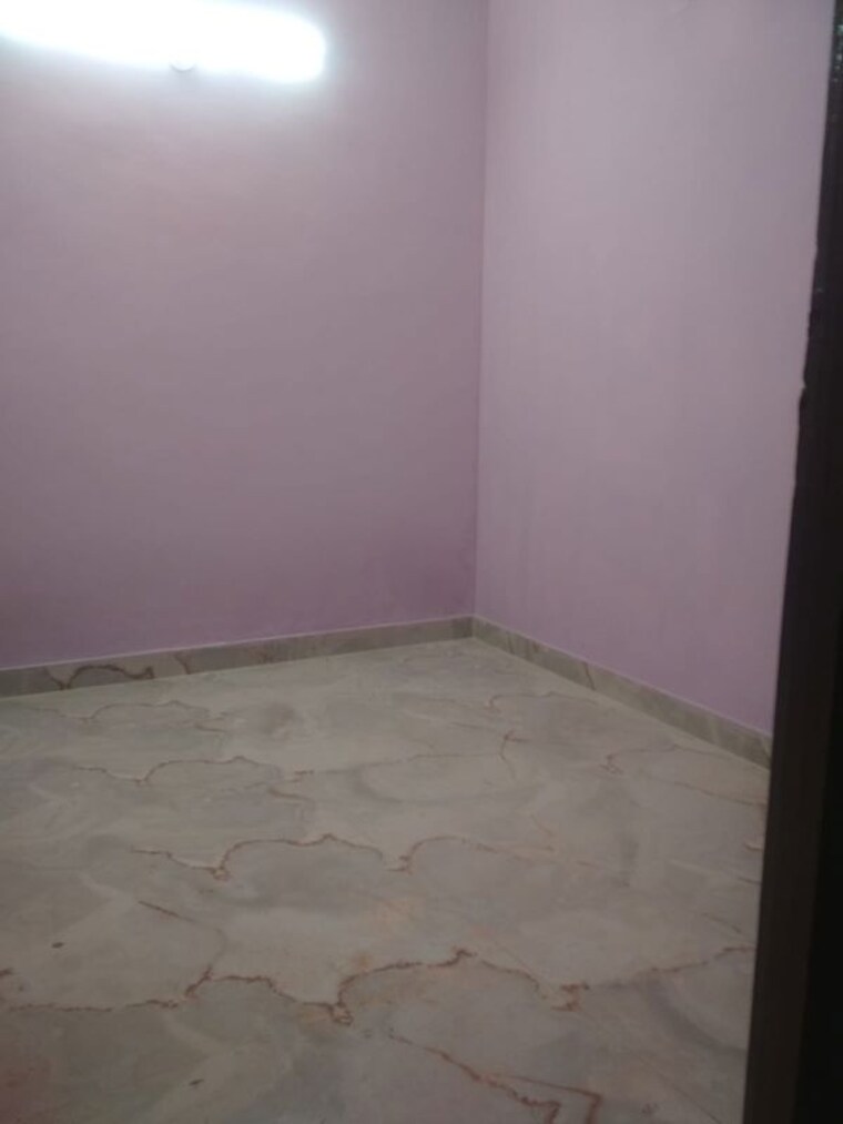 Room, neb sarai 2 Bedroom 850 Sq.Ft. Builder Floor In Neb Sarai Delhi 9820136