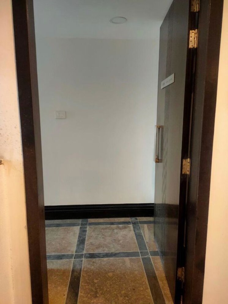 Room, lodha-new-cuffe-parade 1 Bedroom 514 Sq.Ft. Apartment In Wadala Mumbai 9820138