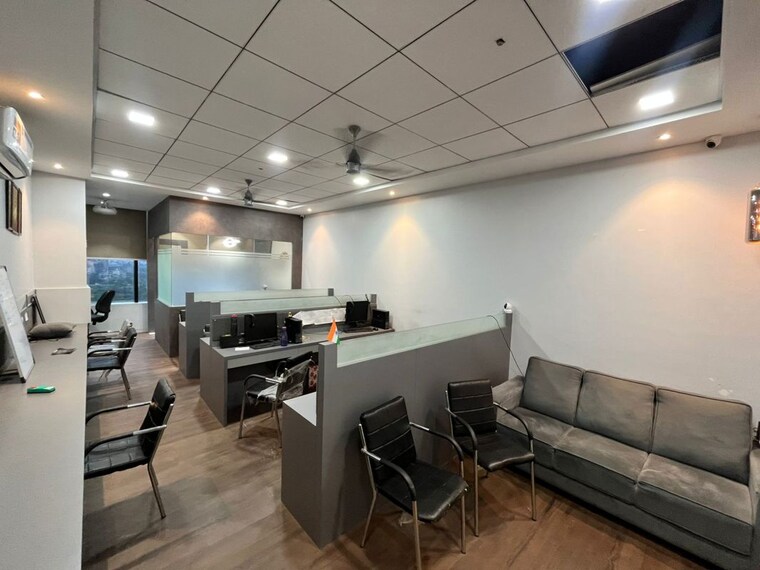 Team Area, sai-millenium Commercial Office Space 437 Sq.Ft. In Punawale Pune 9820142