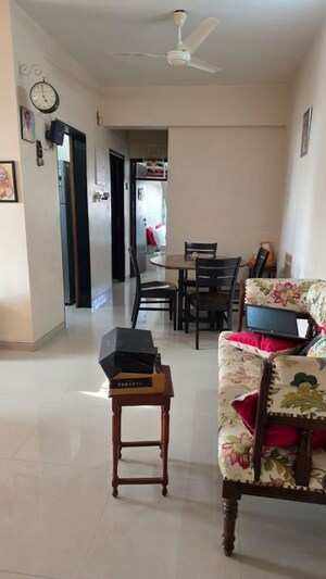 2 BHK Apartment For Rent in Chandak Stella, Goregaon West