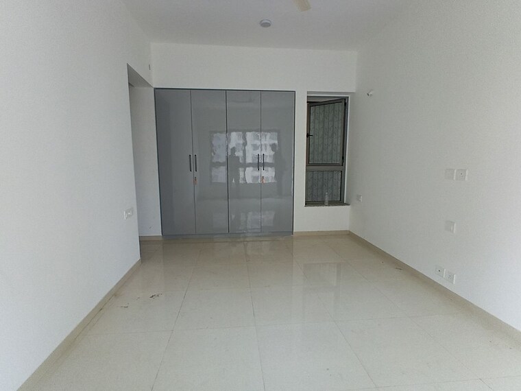 Room, kalpataru-immensa 2 Bedroom 808 Sq.Ft. Apartment In Kolshet Road Thane 9820169