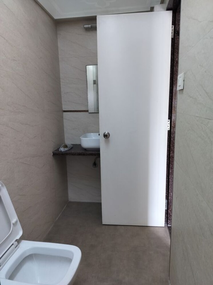 Bathroom, garden-avenue 2 Bedroom 1300 Sq.Ft. Apartment In Nerul Sector 21 Navi Mumbai 9820171