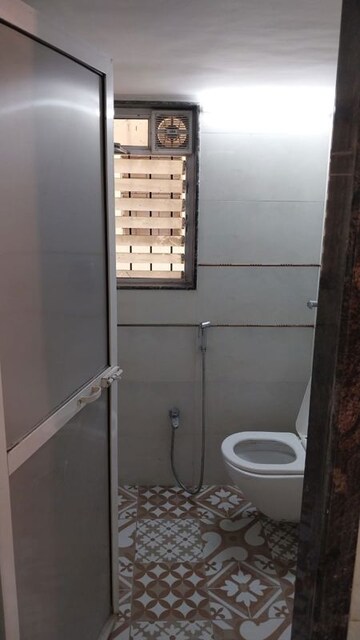 Bathroom in 2 BHK Apartment at Baronet CHS, Kandivali East – for Rent