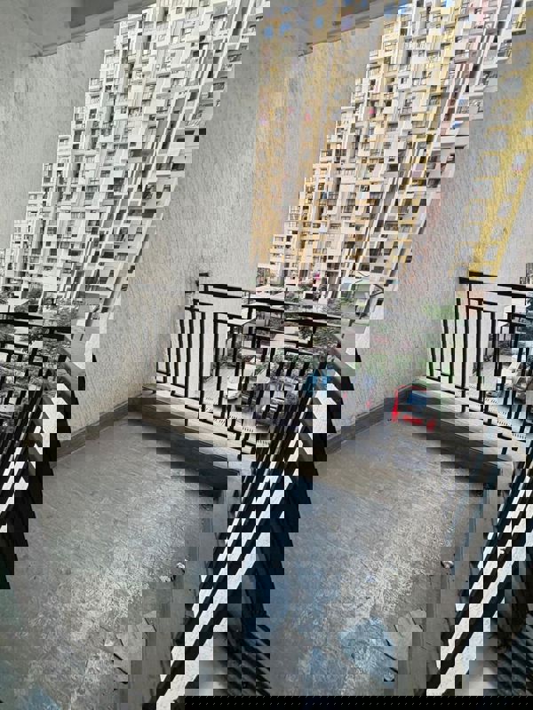 2 BHK + Pooja Room,Servant Room Apartment For Rent in Runwal Gardens Phase I