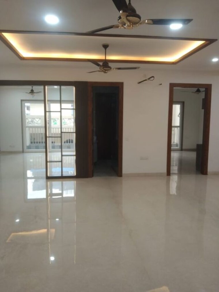 Room, jadhunath-enclave 3.5 Bedroom 350 Sq.Ft. Builder Floor In Sector 29 Faridabad 9820211