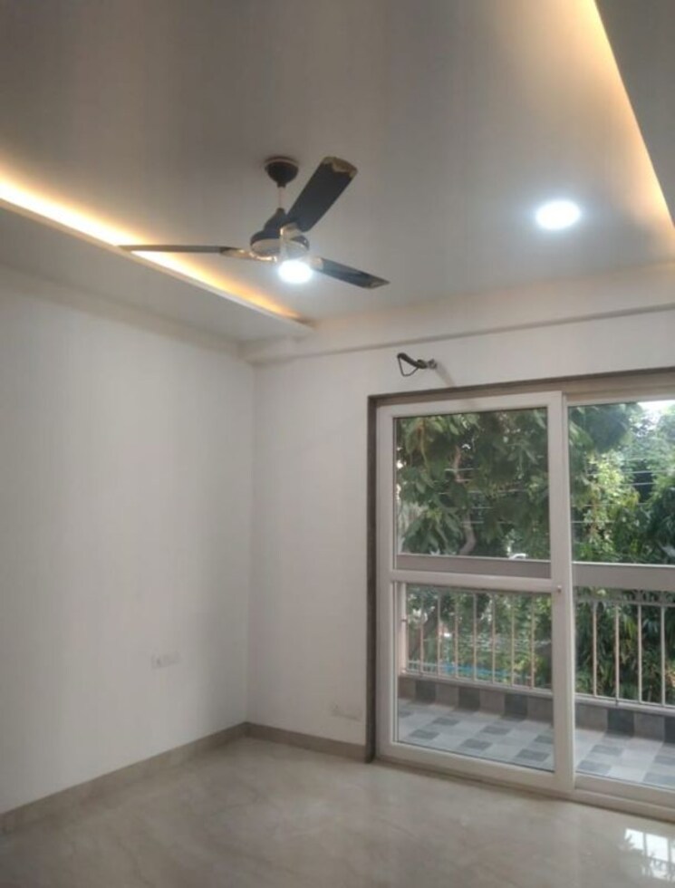 Room, jadhunath-enclave 3.5 Bedroom 350 Sq.Ft. Builder Floor In Sector 29 Faridabad 9820211