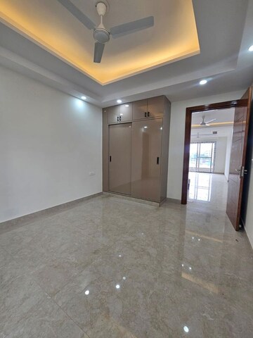 Room in 3 BHK Apartment at M3M Atrium, Sector 57 – for Rent