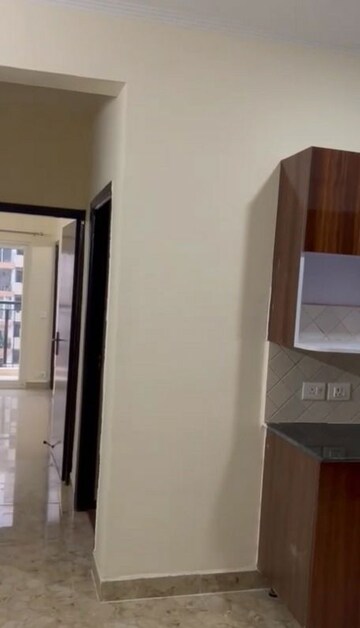 Furnished Amenities in 3 BHK Apartment at Amrapali Centurian Park, Tech Zone 4 Greater Noida – for Rent