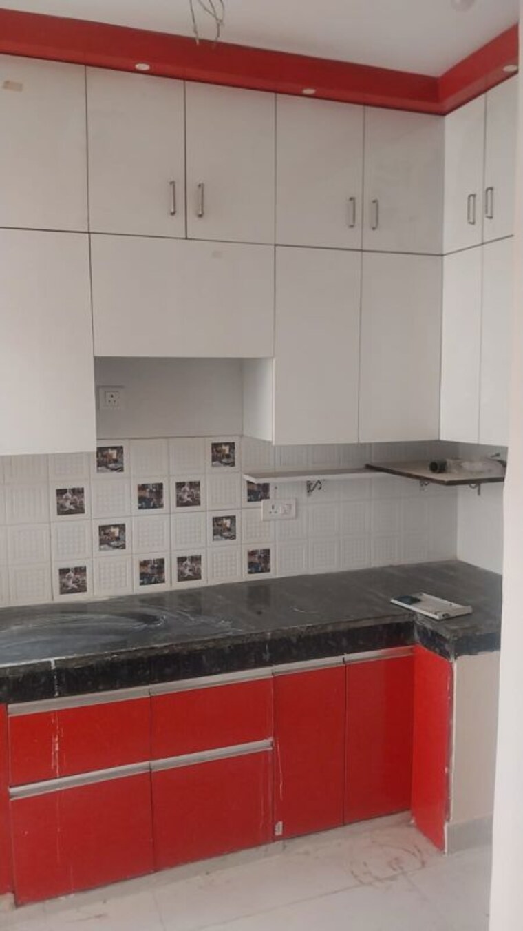 Kitchen, proview-officer-city-2 3 Bedroom 1370 Sq.Ft. Apartment In Raj Nagar Extension Ghaziabad 9820279