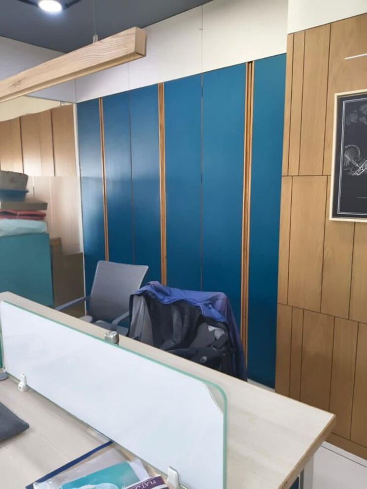 Team Area, sun-westbank Commercial Office Space 2390 Sq.Ft. In Navrangpura Ahmedabad 9820268