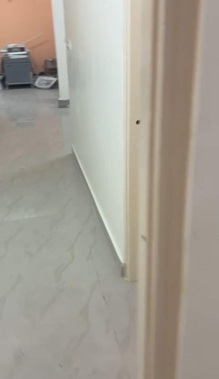 undefined, upavp-ganga-yamuna-and-hindon-enclave 4 Bedroom 192 Sq.Yd. Apartment In Pratap Vihar Ghaziabad 9820258