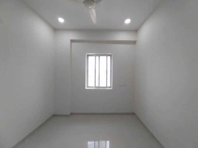 Room, ismail-manzil 2 Bedroom 850 Sq.Ft. Apartment In Hafeezpet Hyderabad 9820219