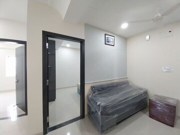 Room in 2 BHK Apartment at Ismail Manzil, Hafeezpet – for Rent