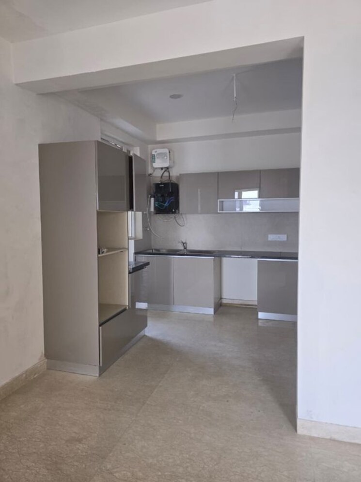 Kitchen, maya-green-lotus-utsav 3 Bedroom 2100 Sq.Ft. Apartment In International Airport Road Zirakpur 9604243