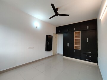 Room in  Apartment at Mantri Webcity, Hennur – for Rent