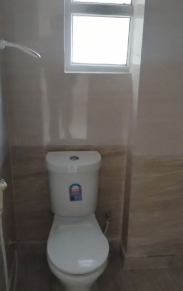 Bathroom, bankey-bihari-aggarwal-heights 2 Bedroom 1275 Sq.Ft. Apartment In Raj Nagar Extension Ghaziabad 9820324