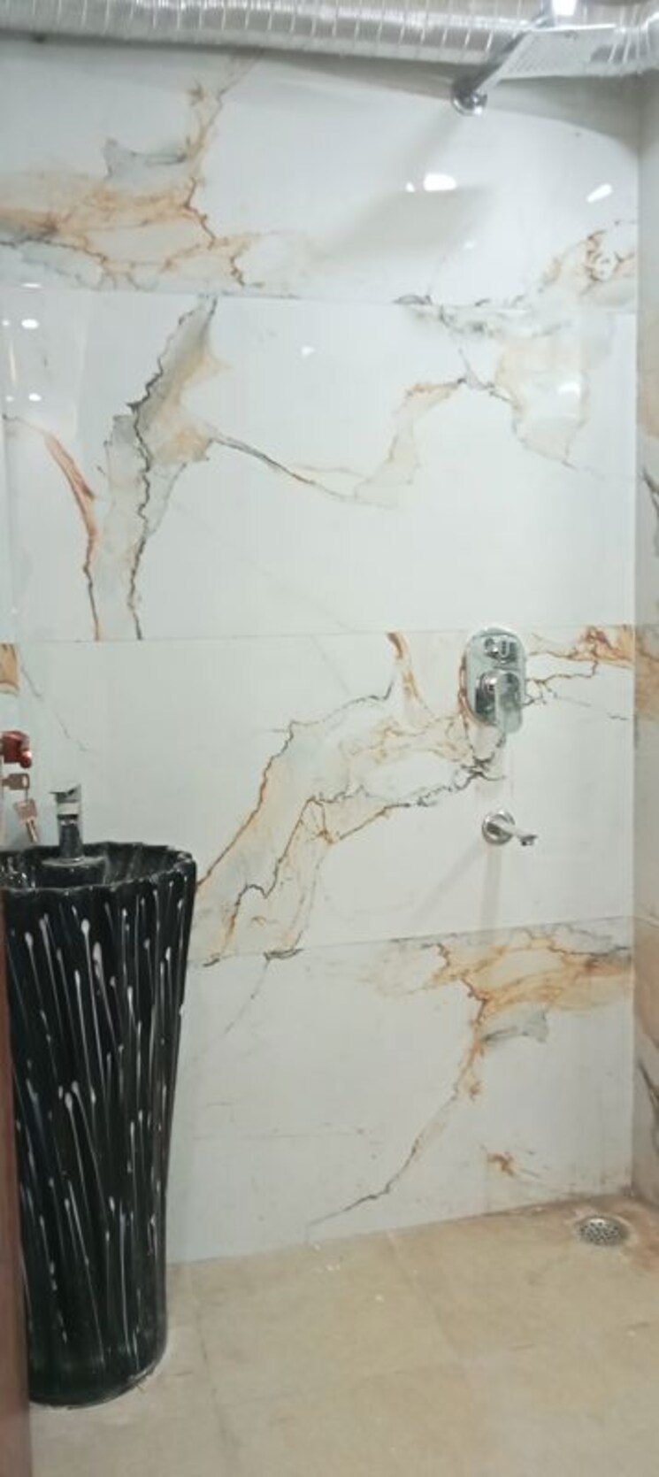 Bathroom, panchsheel vihar 1 Bedroom 450 Sq.Ft. Builder Floor In Panchsheel Vihar Delhi 9820330