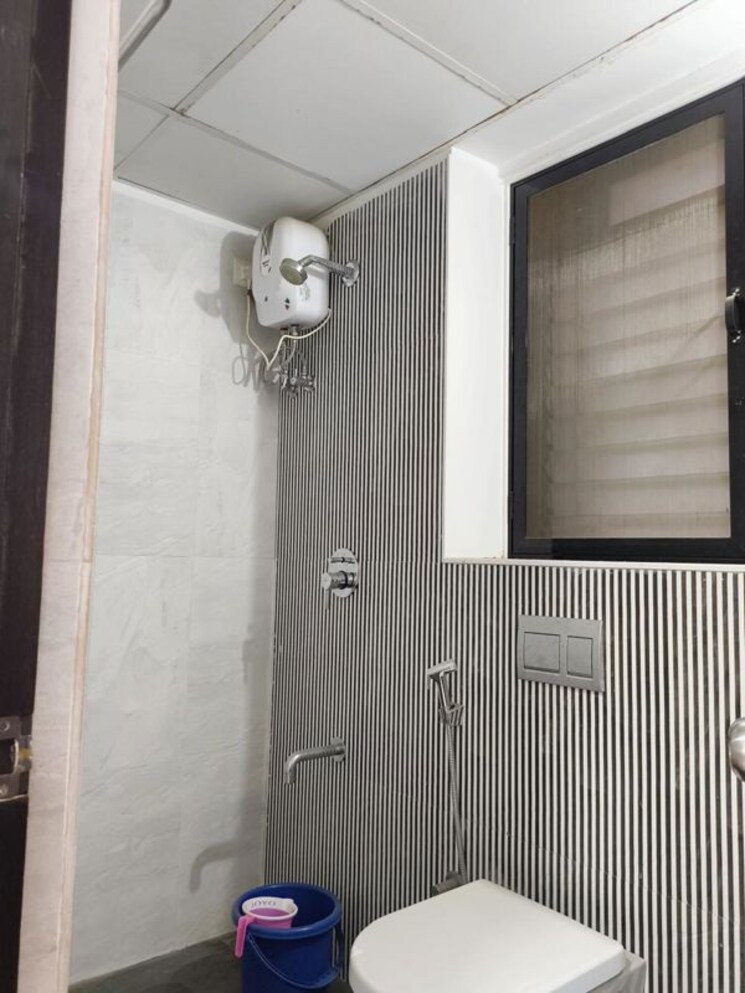 Bathroom, lodha-lakeshore-greens 2 Bedroom 556 Sq.Ft. Apartment In Dombivli East Thane 9820331