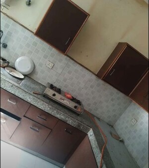 Kitchen in 2 BHK Apartment at Gomti Nagar – for Rent