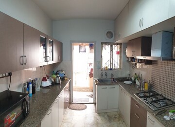 Kitchen in 3 BHK Apartment at Halasuru – for Rent