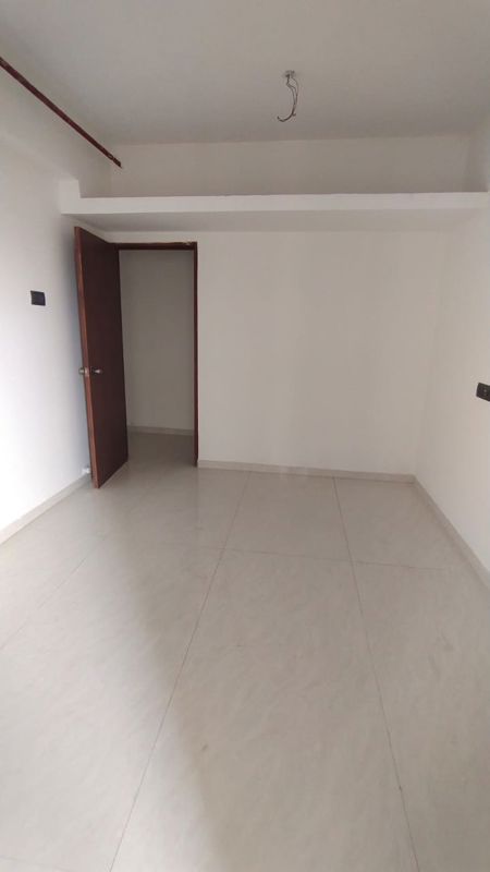 2 BHK Apartment For Rent in Omkar Signet