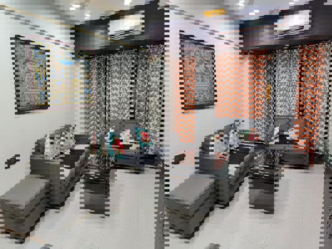 3 BHK Apartment For Rent in Riddhi Tower