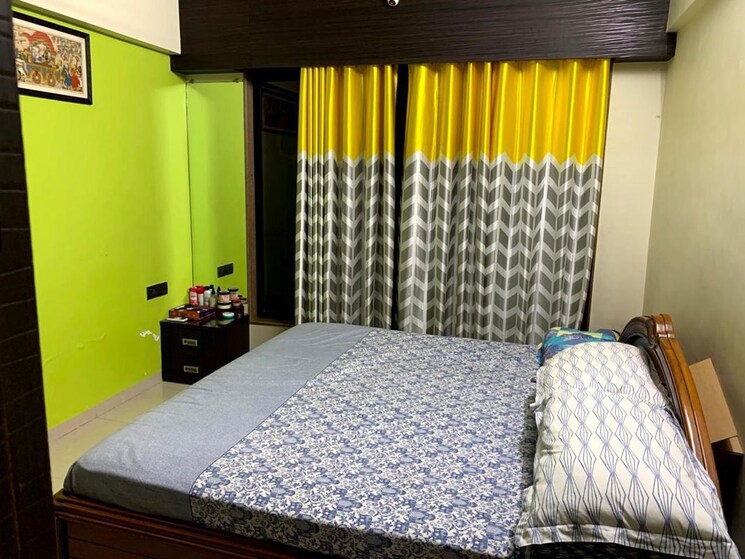 Bedroom, riddhi-tower 3 Bedroom 1100 Sq.Ft. Apartment In Malad East Mumbai 9820339