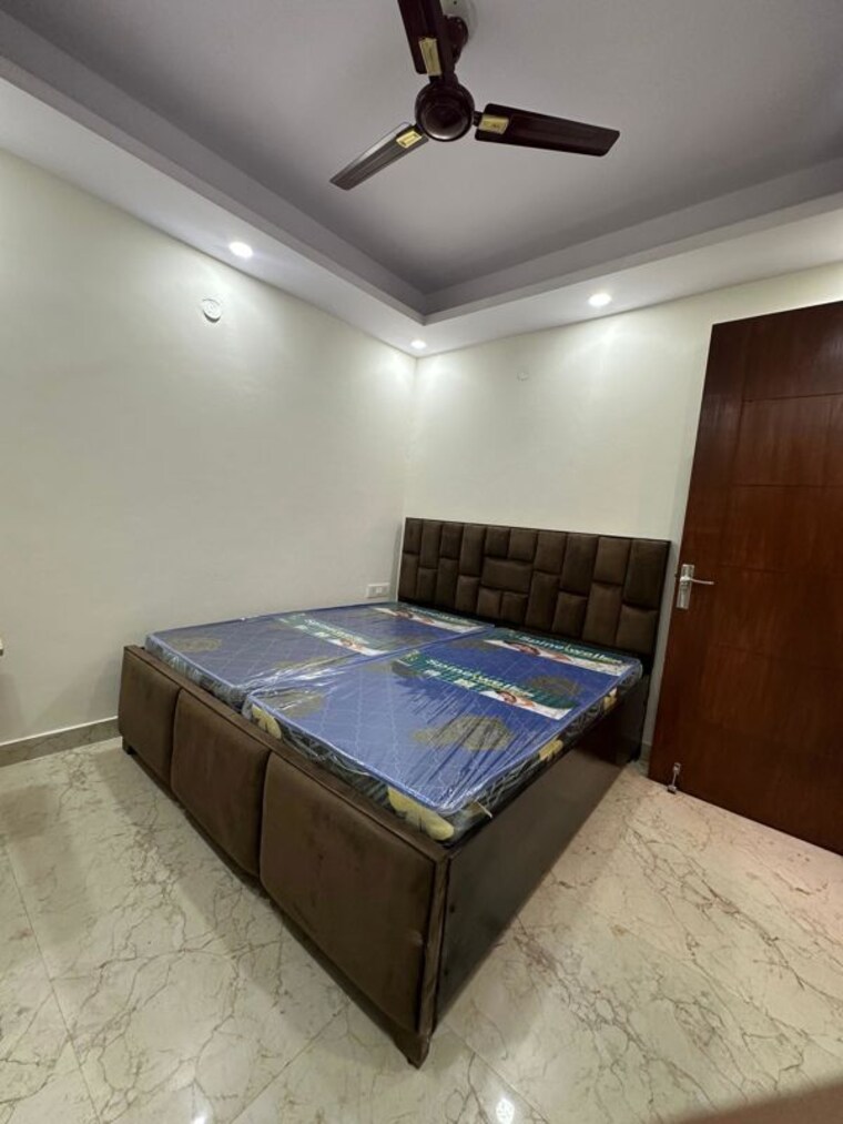 Bedroom, neb sarai 2 Bedroom 1000 Sq.Ft. Builder Floor In Neb Sarai Delhi 9820392
