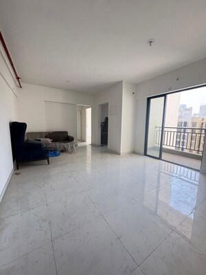 Room in 2 BHK Apartment at Runwal Gardens Phase 2, Dombivli East – for Rent