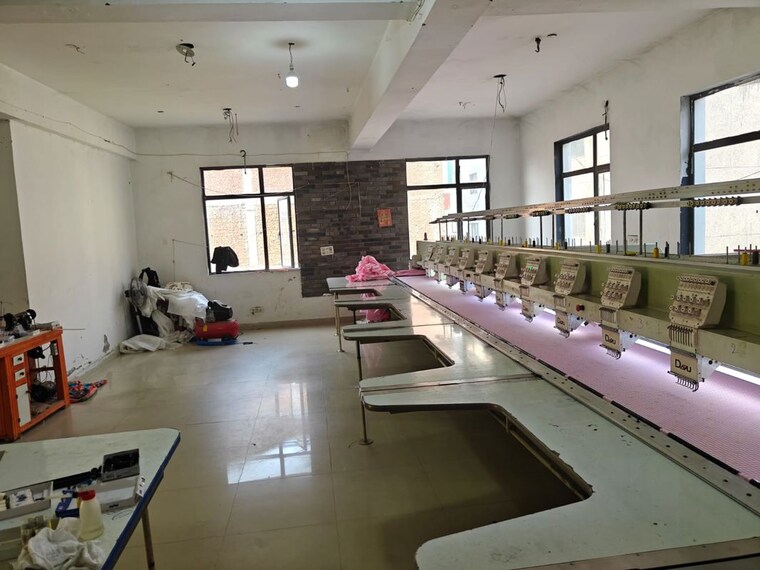 undefined, sector 63 Commercial Industrial Plot 2700 Sq.Ft. In Sector 63 Noida 9820414