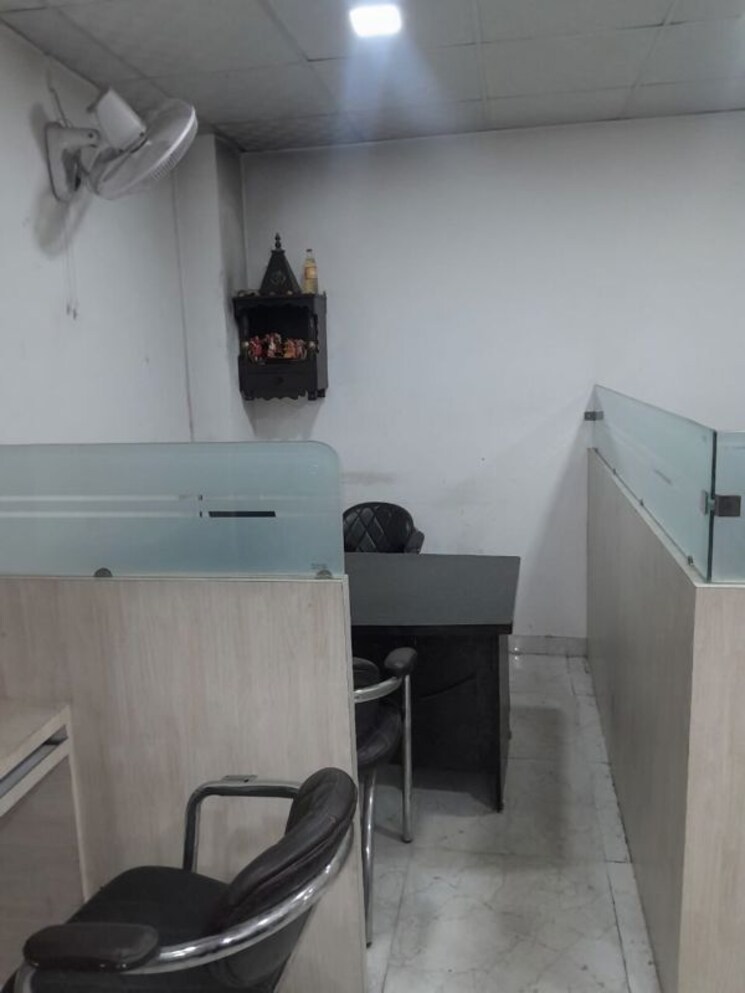 Kitchen, vibhuti khand Commercial Office Space 1350 Sq.Ft. In Vibhuti Khand Lucknow 9820373