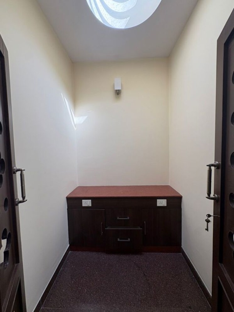 undefined, mc-castle 4 Bedroom 2600 Sq.Ft. Apartment In Indiranagar Bangalore 9820430