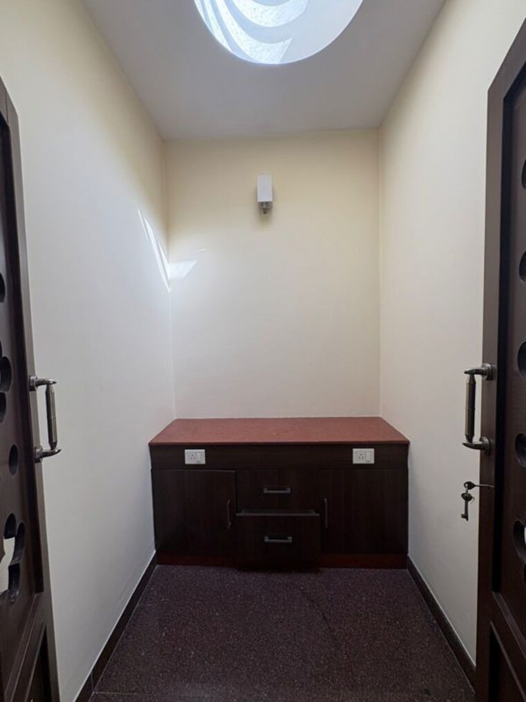 undefined, mc-castle 4 Bedroom 2600 Sq.Ft. Apartment In Indiranagar Bangalore 9820430