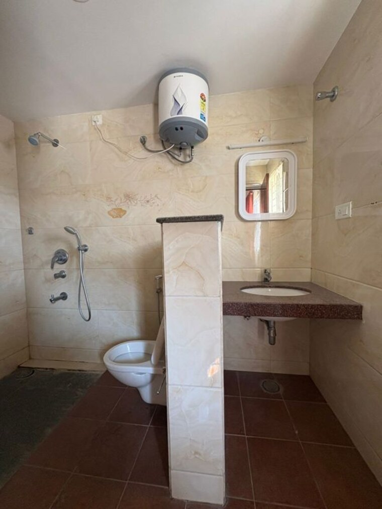Bathroom, mc-castle 4 Bedroom 2600 Sq.Ft. Apartment In Indiranagar Bangalore 9820430
