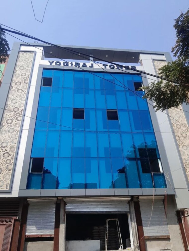 Exterior View, vibhuti khand Commercial Office Space 1350 Sq.Ft. In Vibhuti Khand Lucknow 9820386