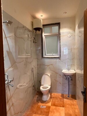 Bathroom in 3 BHK Villa at Shri Rangnathpuram, Tilawala – for Rent