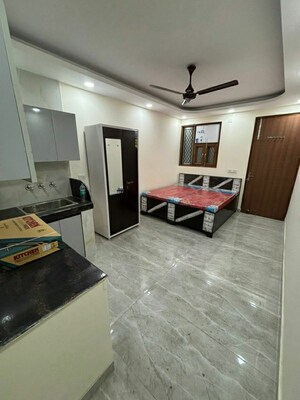 1 RK Builder Floor For Rent in Lajpat Nagar 4