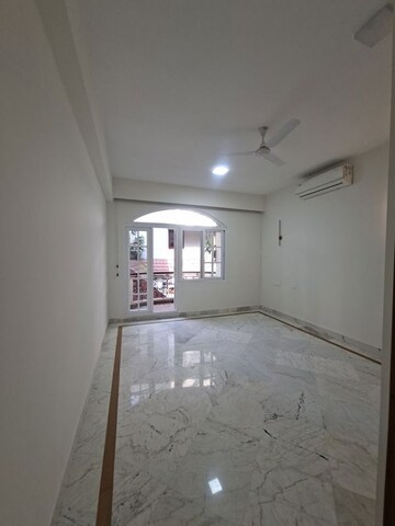 Building Lobby in 3 BHK Apartment at Embassy Casabella, Ashok Nagar – for Rent