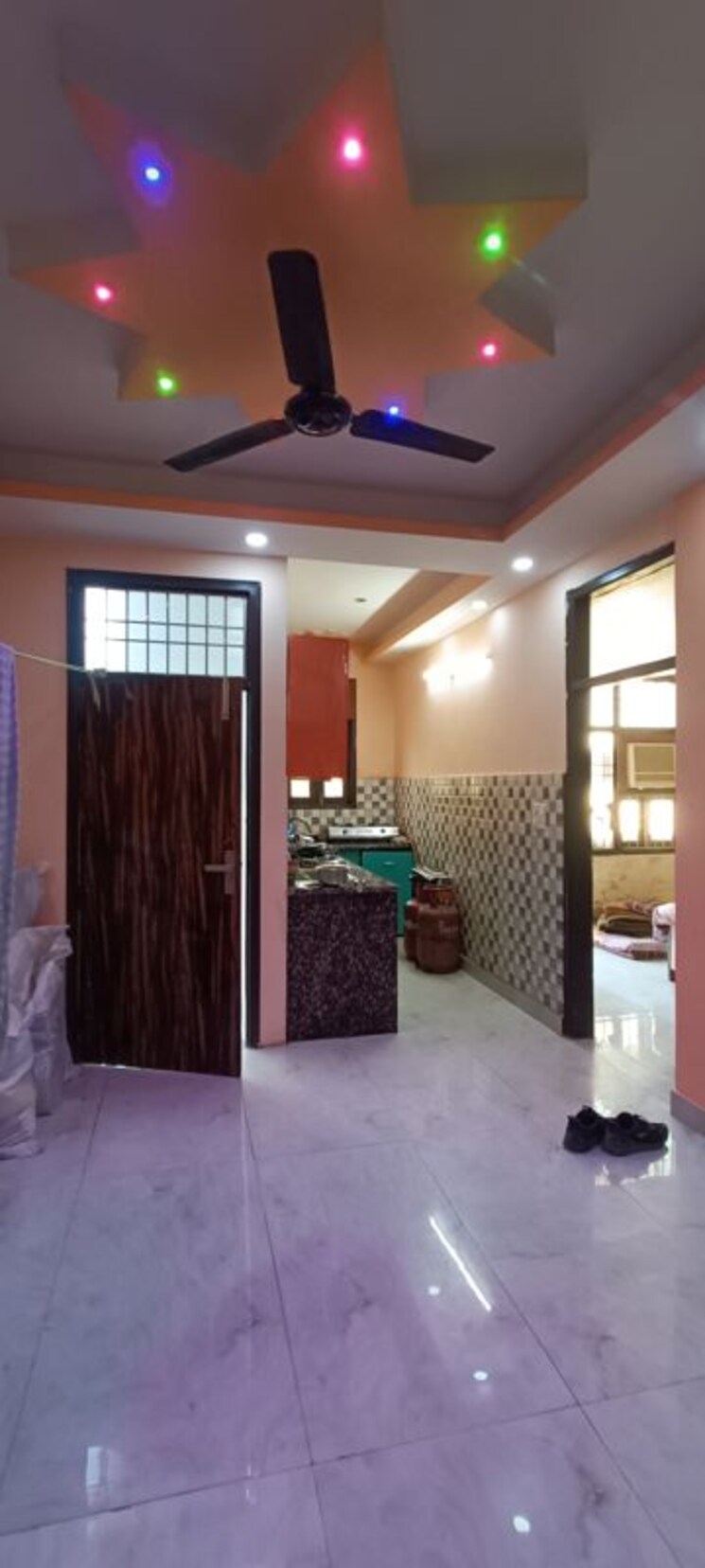 Bedroom, rohini sector 8 2 Bedroom 600 Sq.Ft. Builder Floor In Rohini Sector 8 Delhi 9820529