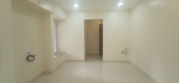Room, alkapuri society 3 Bedroom 1310 Sq.Ft. Apartment In Alkapuri Society Pune 9820319