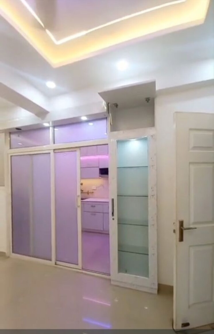 Room, raj nagar extension 3 Bedroom 1395 Sq.Ft. Apartment In Raj Nagar Extension Ghaziabad 9820559